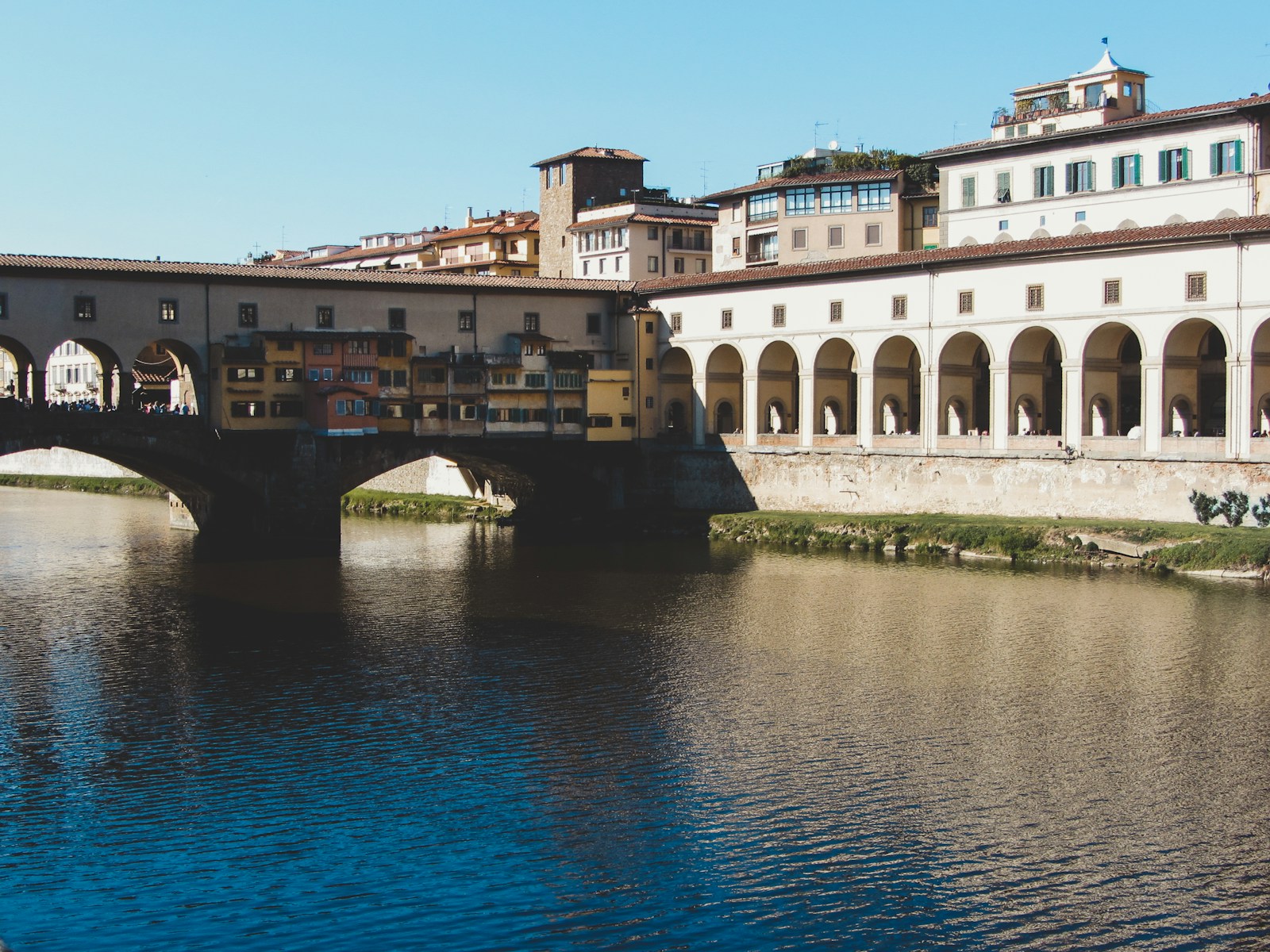 Japanese Walking Along the Arno: A 30-Minute Workout With a View
