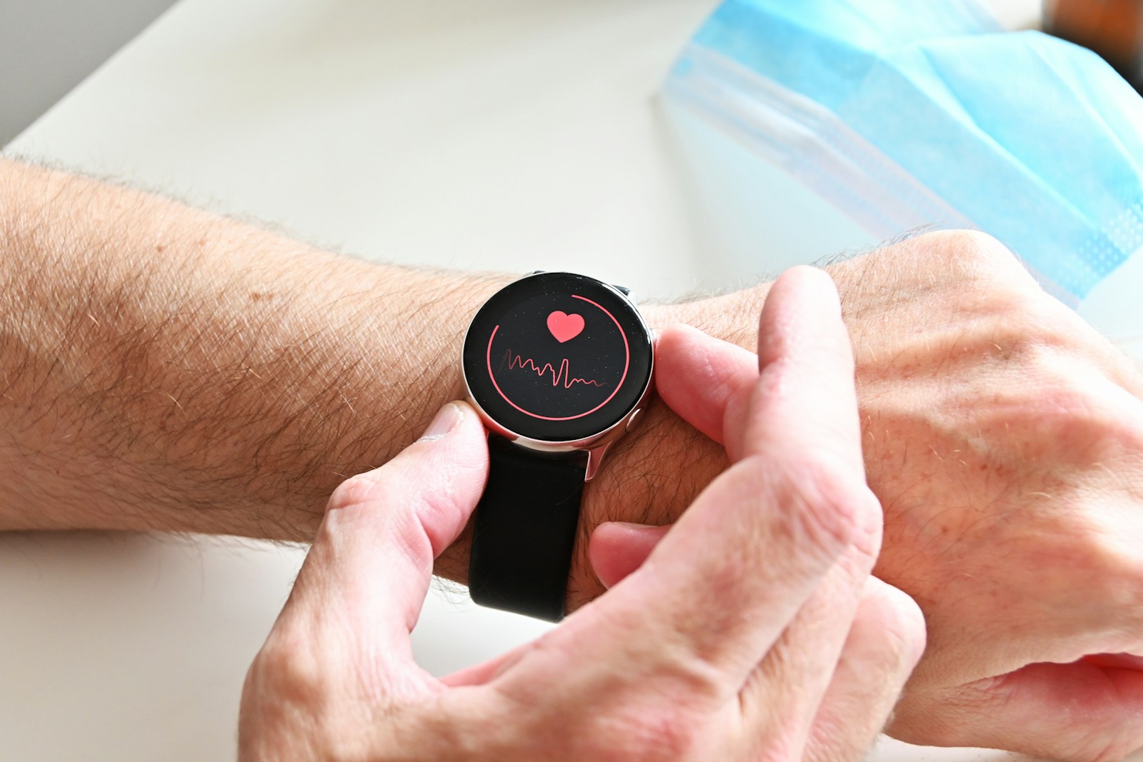 Your Smartwatch at the Gym: How to Actually Use the Data